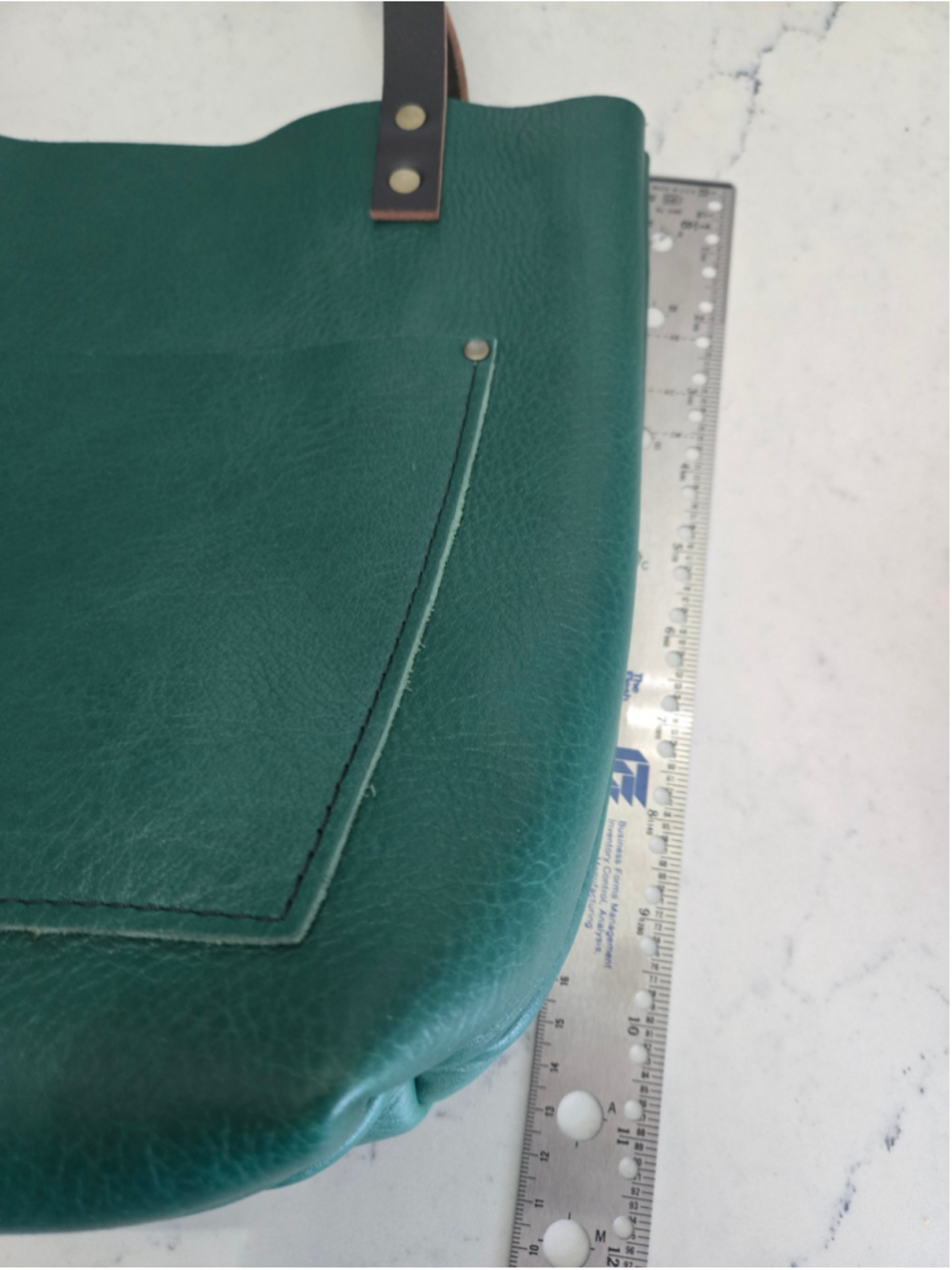 Women's Portland Leather Goods Classic Tote Bag Bacalar Green Small - Picture 9 of 11